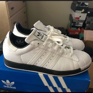 Adidas superstar 2 size 11  white/black